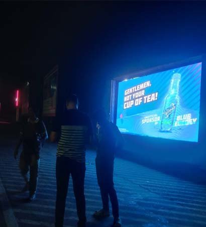 billboard1